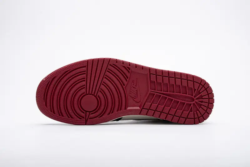 Air Jordan 1 Retro High Not for Resale Varsity Red 861428-106 