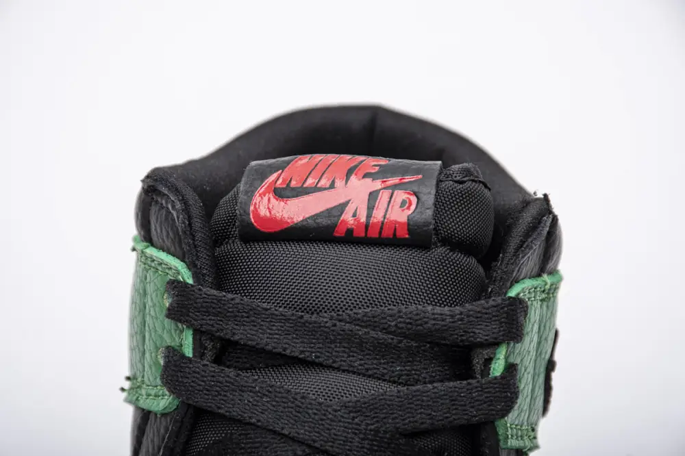 Air Replica  jordan 1 Jordan 1 Retro High OG “Pine Green” 555088-030