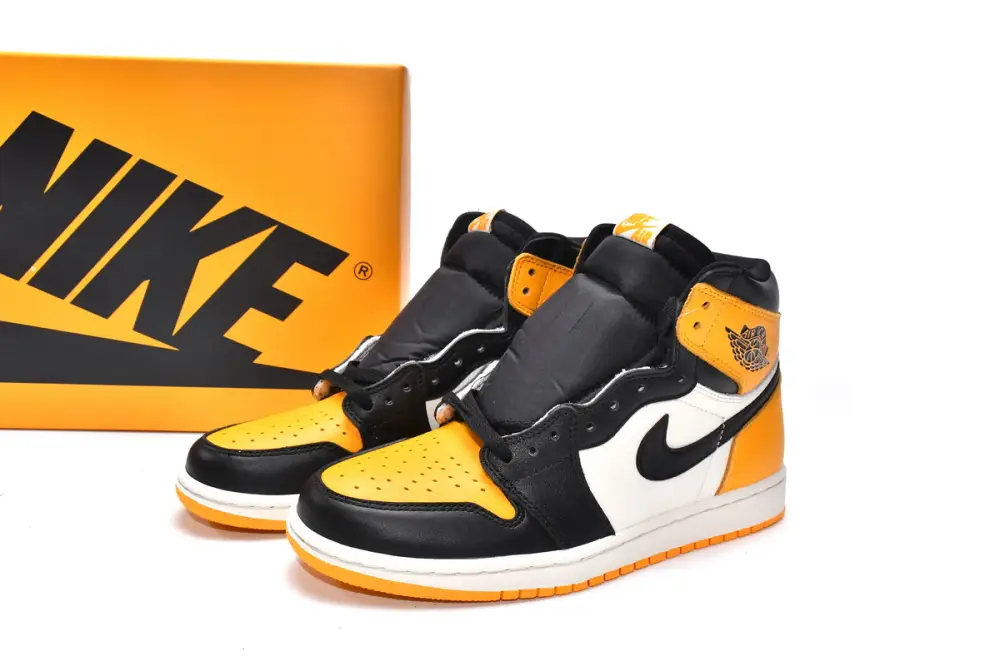 Air 1 to 1 jordan reps Jordan 1 High OG Yellow Toe  555088-711