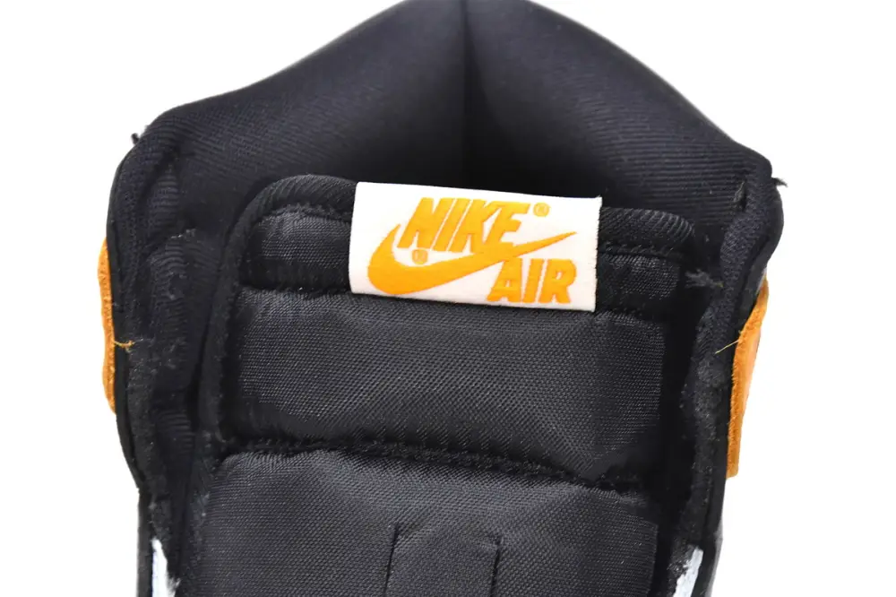 Air 1 to 1 jordan reps Jordan 1 High OG Yellow Toe  555088-711