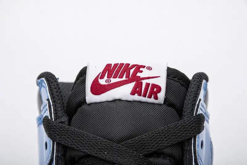 Air replica chicago Jordan 1 Retro High Fearless UNC Chicago CK5666-100
