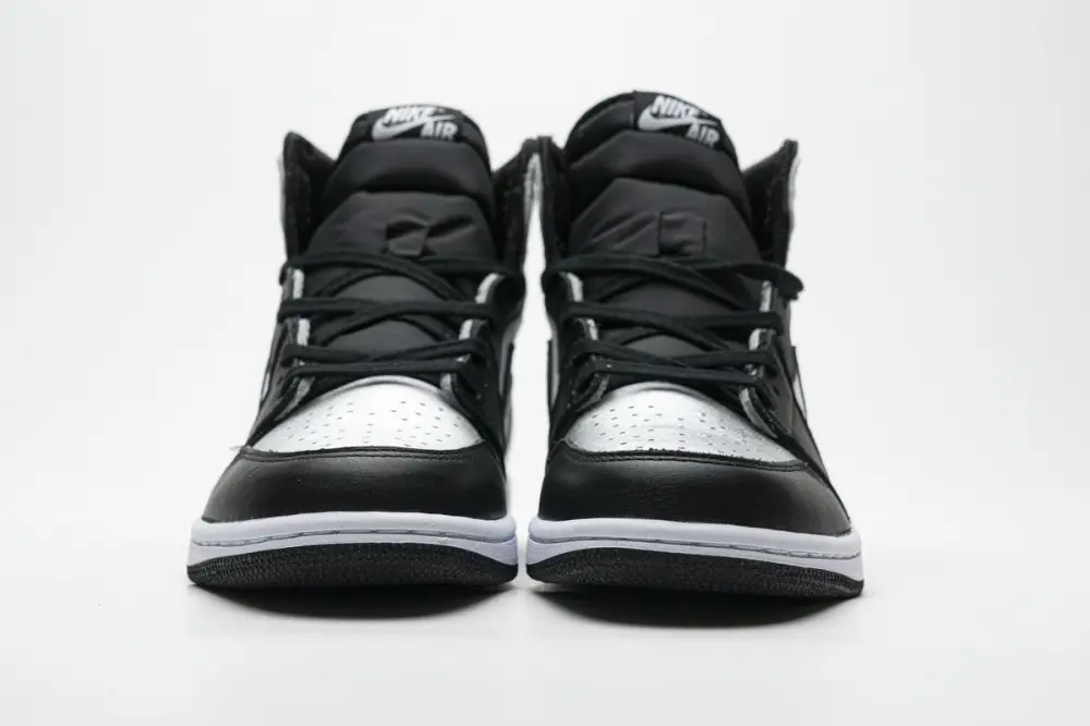 Air Jordan 1 Retro High Silver Toe (W) CD0461-001 