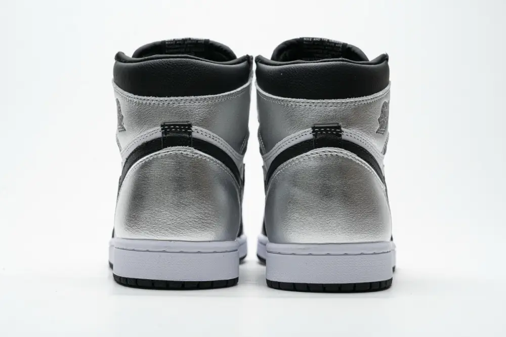 Air Jordan 1 Retro High Silver Toe (W) CD0461-001 