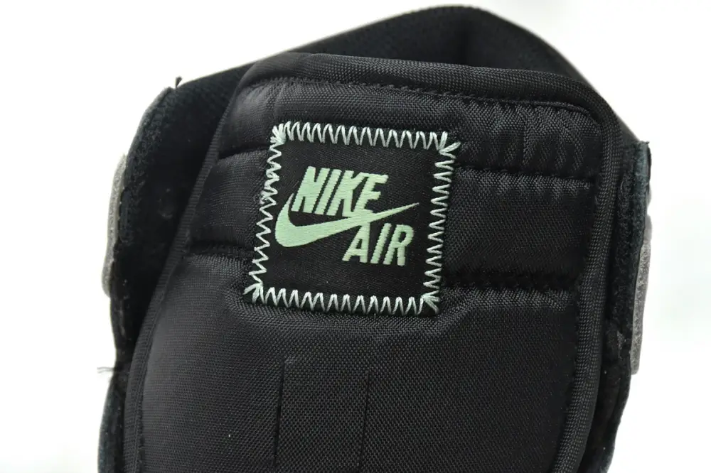 Air Jordan 1 Retro High OG Patina 555088-033 