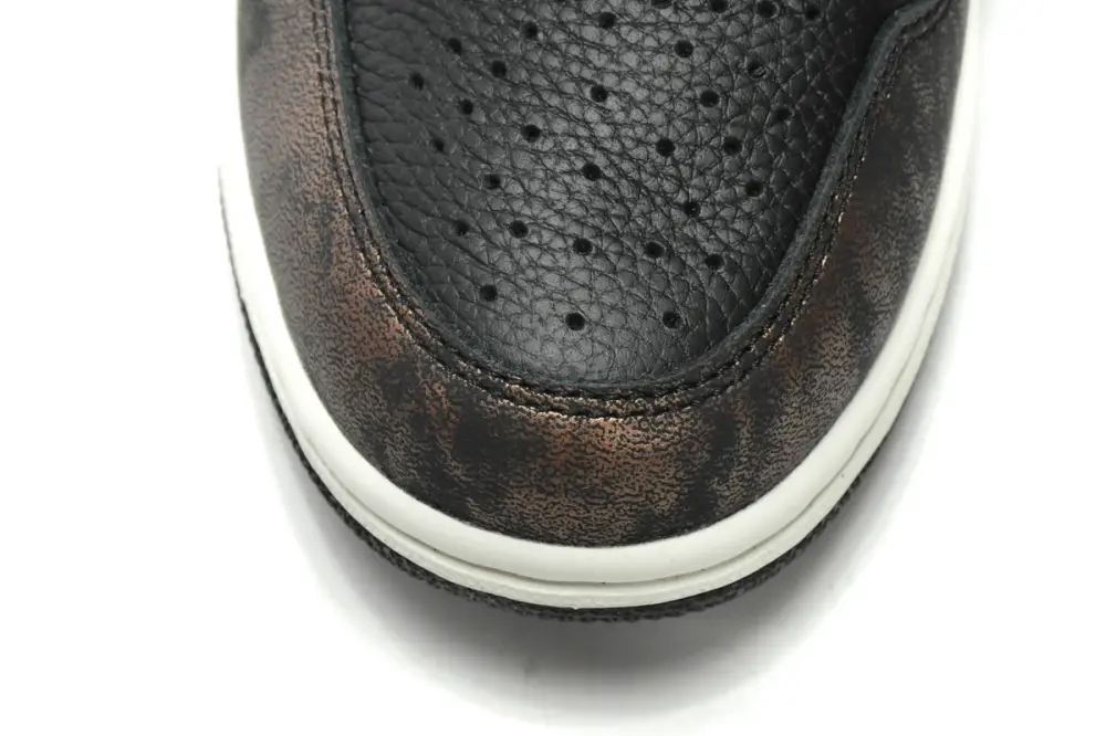 Air Jordan 1 Retro High OG Patina 555088-033 