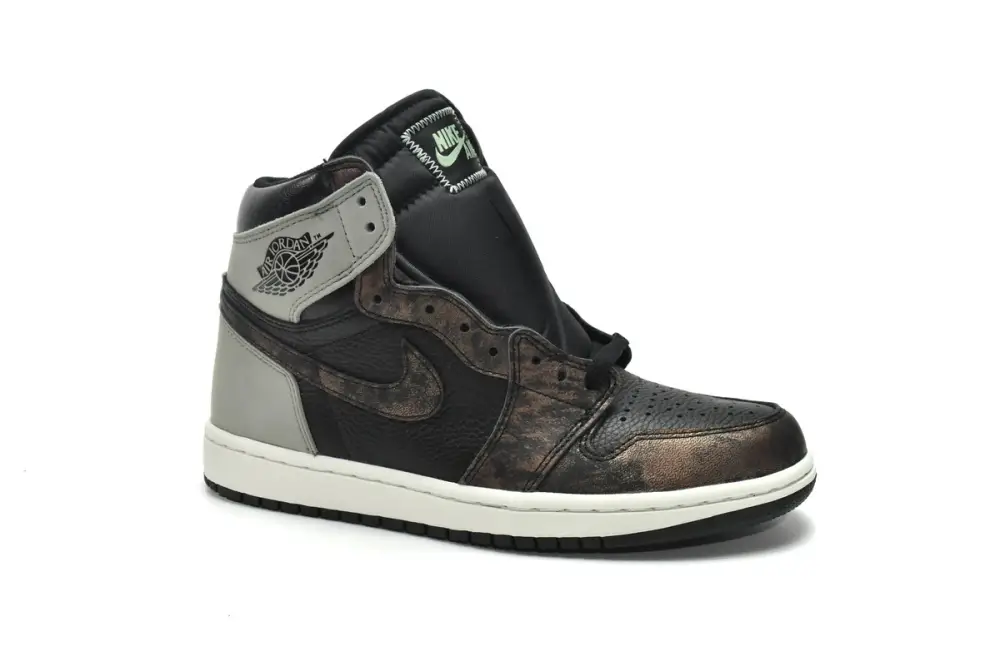 Air Jordan 1 Retro High OG Patina 555088-033 