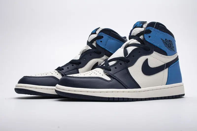 Air Replica Jordan 1 Jordan 1 Retro High Obsidian UNC 555088-140