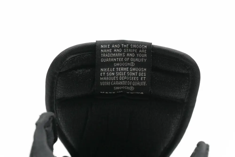 Air Jordan 1 Retro High Black Crimson Tint 555088-081 