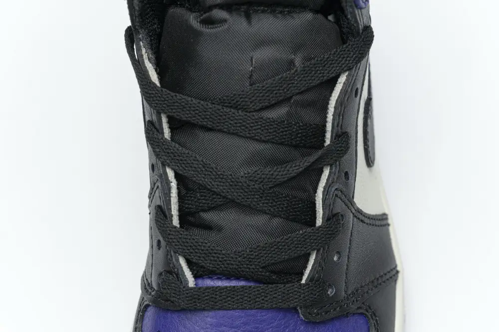 Air Jordan 1 Retro High Court Purple 555088-501 