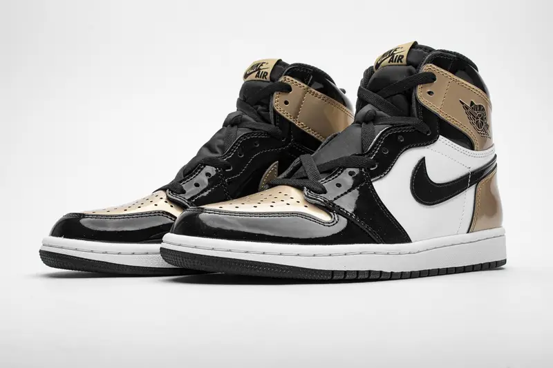 Air Jordan 1 Retro High NRG Patent Gold Toe 861428-007 
