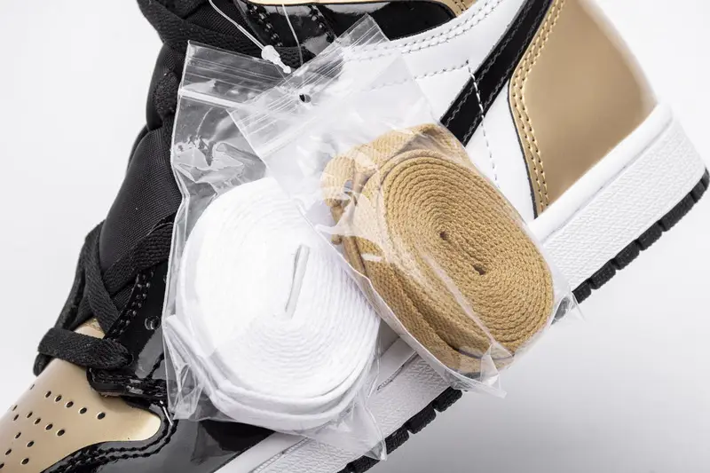 Air Jordan 1 Retro High NRG Patent Gold Toe 861428-007 
