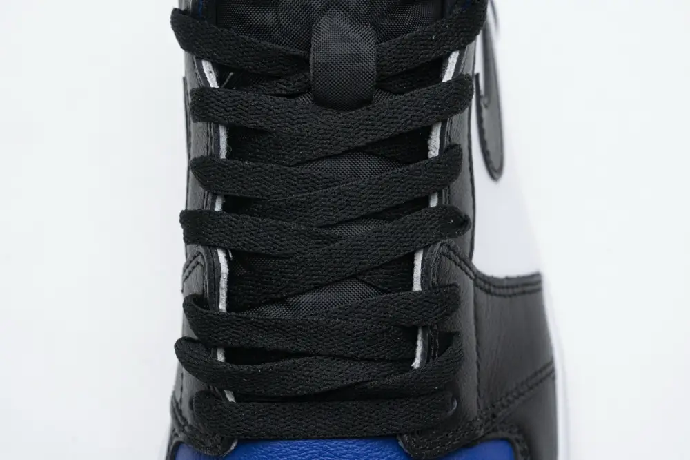 Air Jordan 1 Retro High Royal Toe 555088-041 