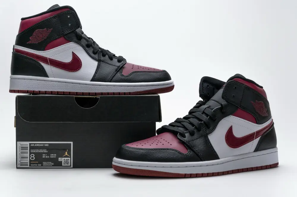 (OG)Air Jordan 1 Mid Bred Toe Jordan 1 Mid 554724-066
