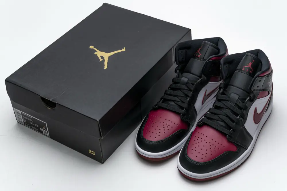 (OG)Air Jordan 1 Mid Bred Toe Jordan 1 Mid 554724-066