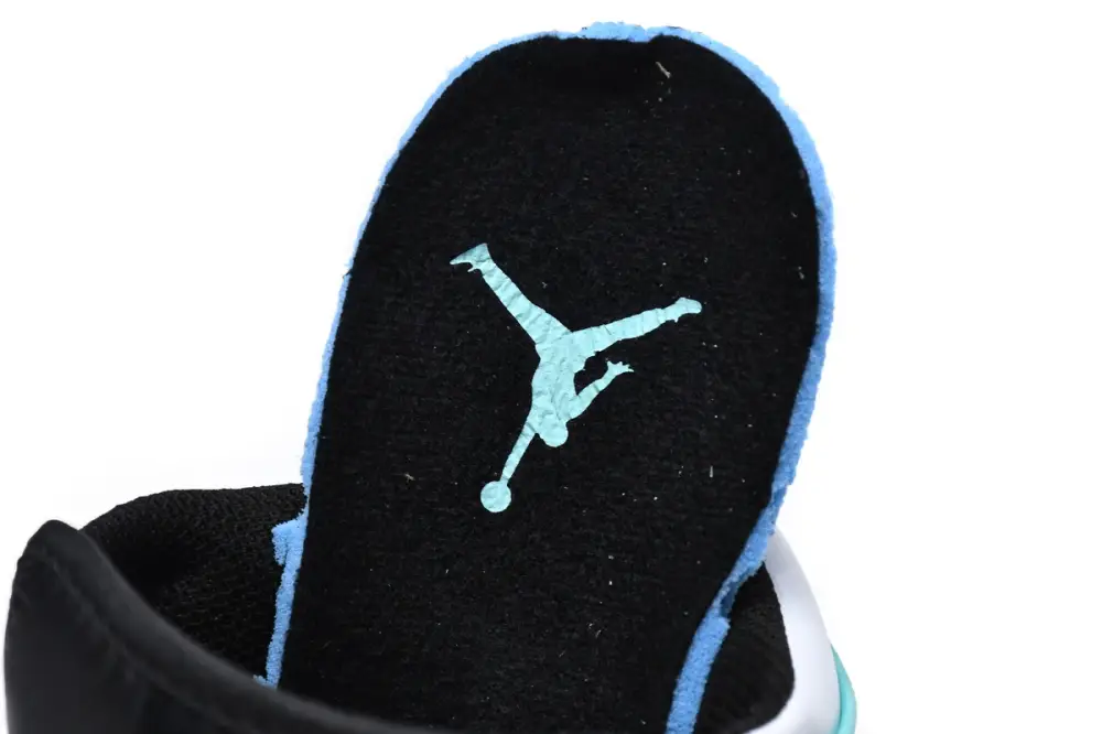 Jordan Jordan 1 Mid 1 Mid Island Igloo 554724-132