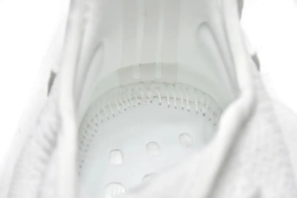 jsport shoes Yeezy Boost 350 V2 Cream Triple White CP9366 