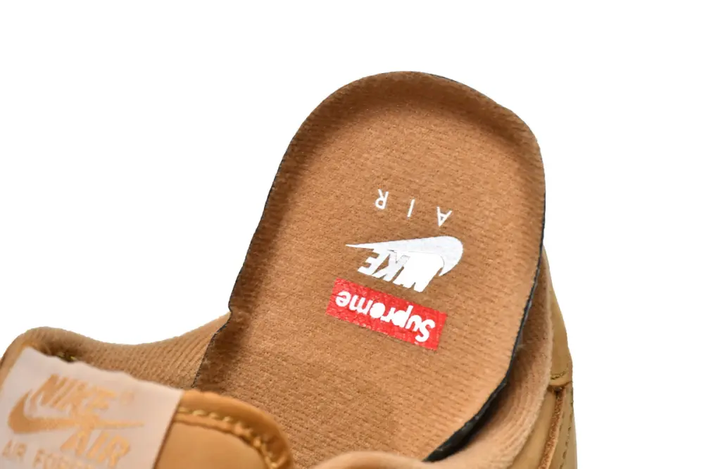 Supreme Supreme AF1 reps x Nike Air Force 1 Low Flax DN1555-200