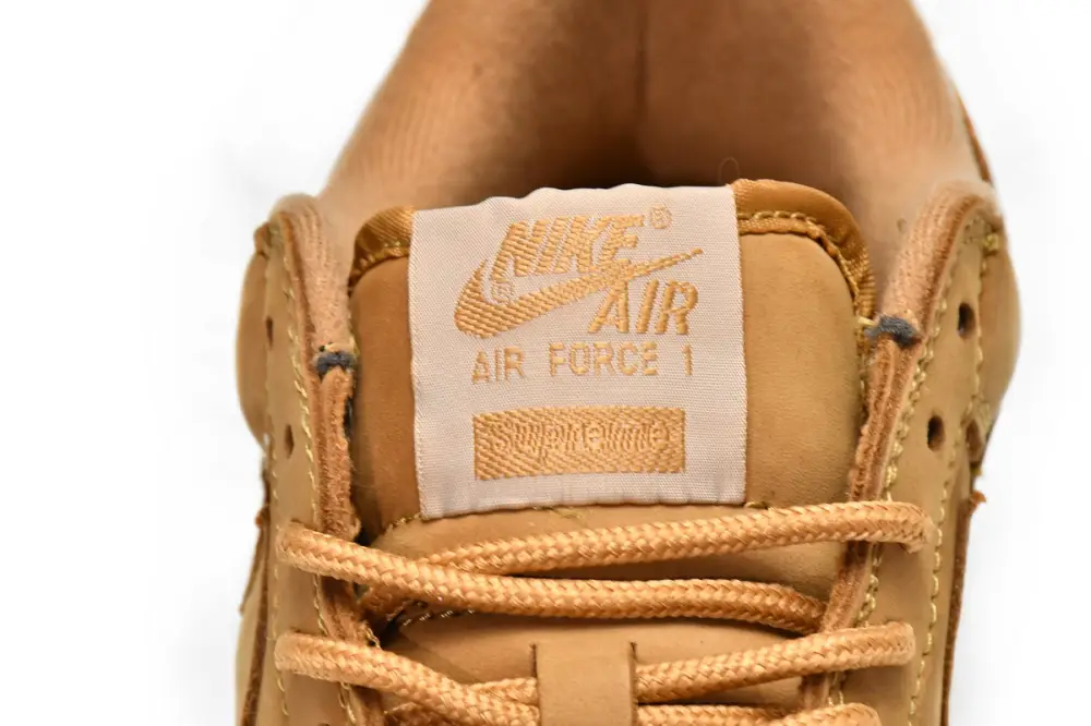 Supreme Supreme AF1 reps x Nike Air Force 1 Low Flax DN1555-200