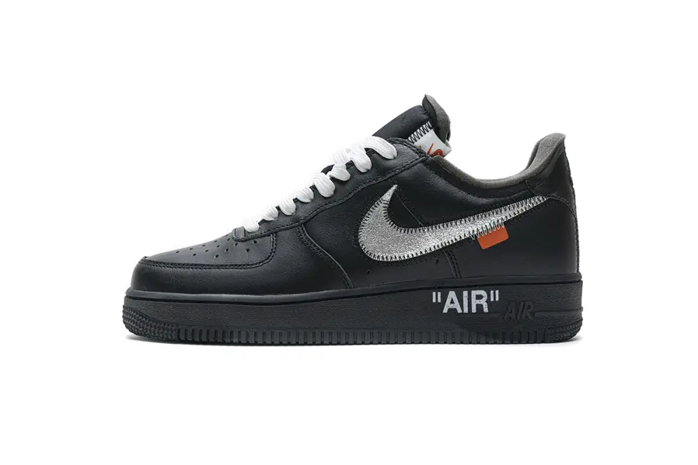 OFF White X Air Force 1 ’07 Low MOMA AV5210-001 E819683