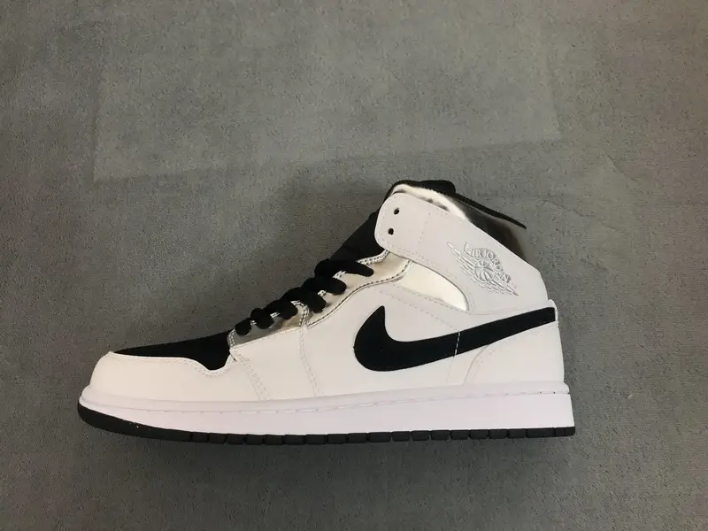 Air Jordan 1 Mid Alternate Think 16 554724-121 