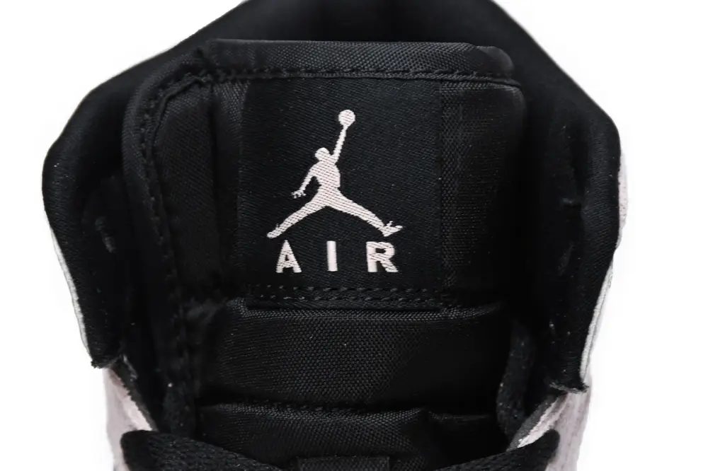 Air Jordan 1 Mid Dirty Powder Iridescent (W) BQ6472-602 