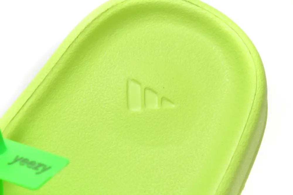 adidas Yeezy Slide Replica YEEZY SLIDE Glow Green HQ6447