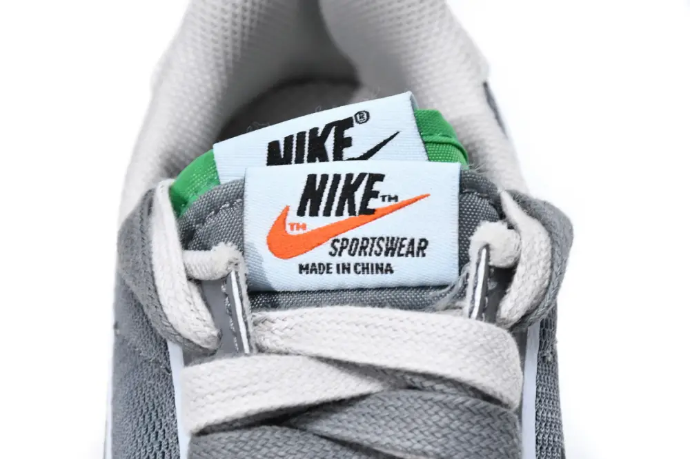 Sacai Sacai x Nike Vaporfly x Nike LDWaffle Blue Multi Grey DeconStrucTion DH3114-001