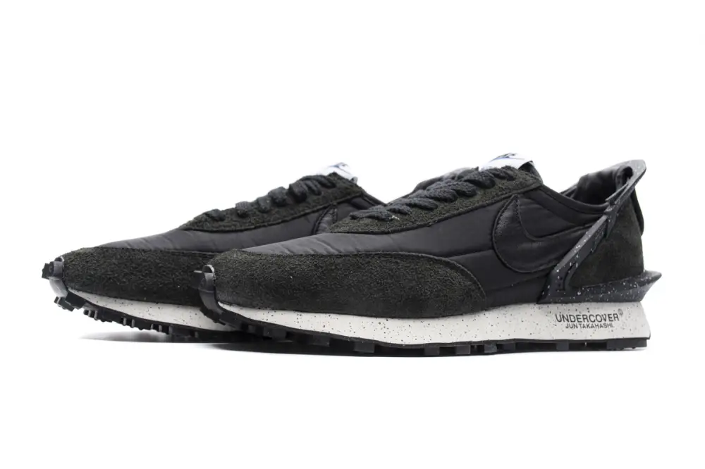 Undercover x Nike Waffle Dbreak Black White  CJ3295-001 
