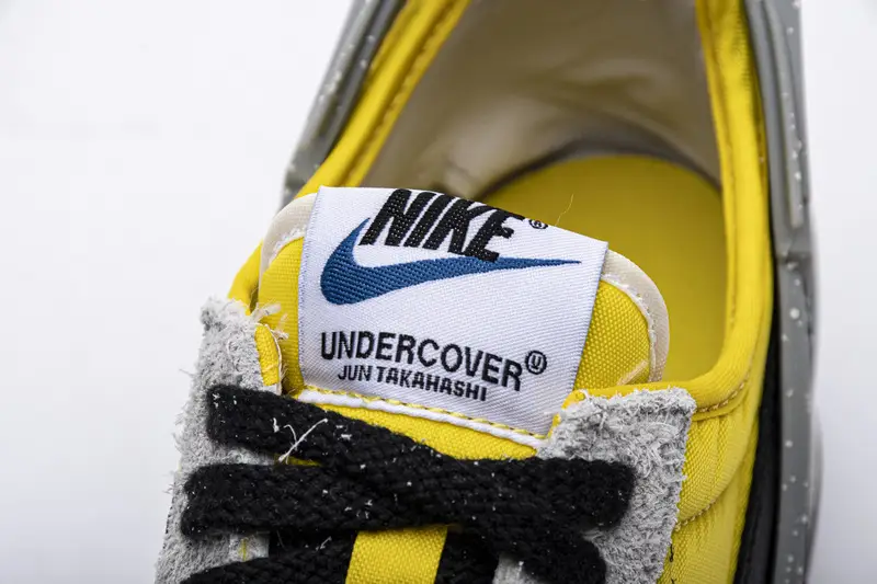 Undercover x Nike Waffle Dbreak Light GreyYellow  BV4594-700 