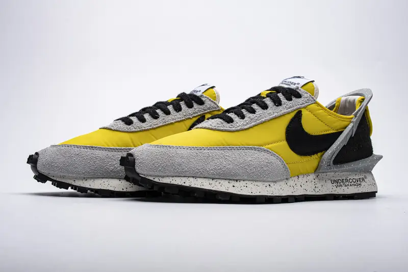 Undercover x Nike Waffle Dbreak Light GreyYellow  BV4594-700 