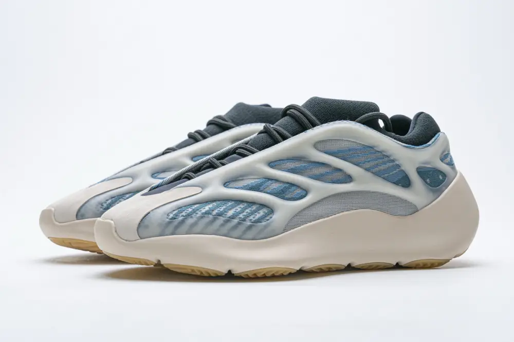 Adidas Yeezy 700 V3 “Kyanite”  GY0260 