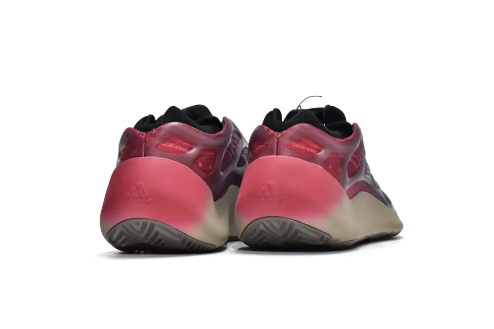 adidas Yeezy 700 Yeezy 700 V3 Fade Carbon GW1814
