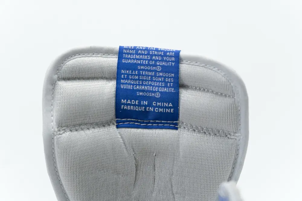 Air Jordan 1 High  Hyper Royal 555088-402 