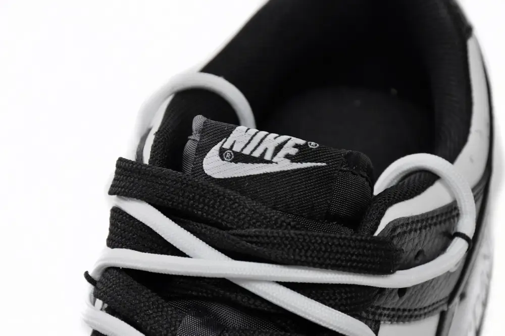Nike Dunk Low PandaStrap DD1391-100 