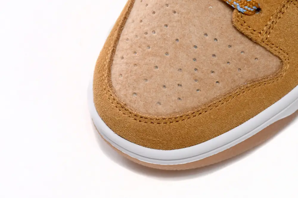 Nike Dunk Low Teddy Bear DZ5350-288 