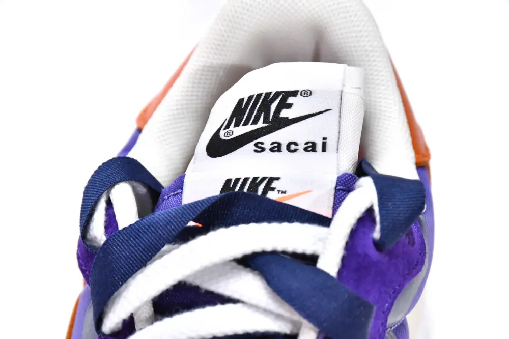 Sacai Nike Vaporfly x Nike Vaporfly Dark Iris DD1875-500