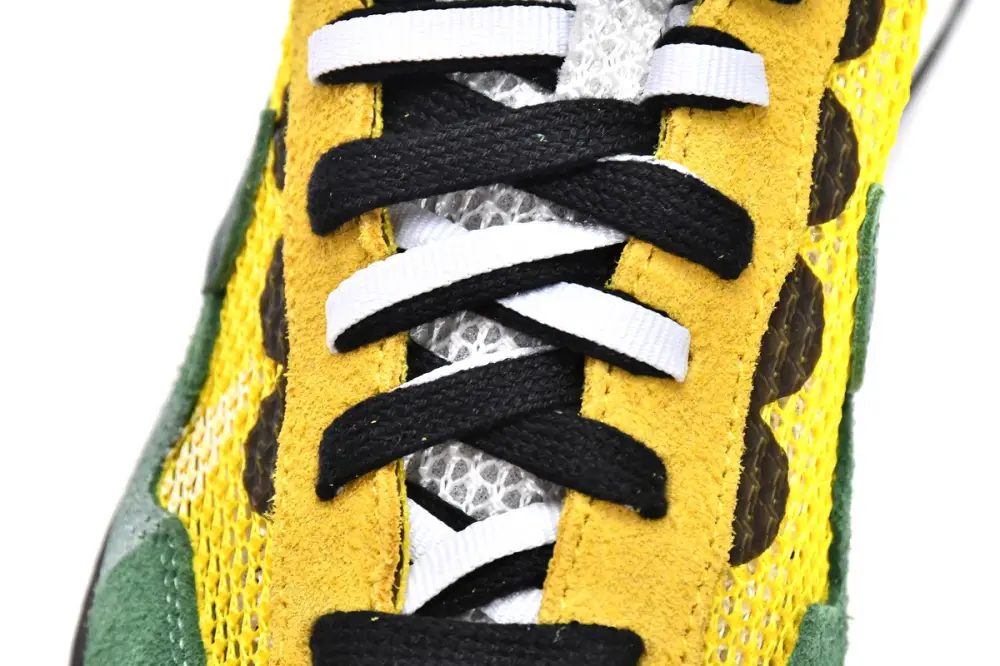Sacai x Nike Pegasua Vaporfly Yellow Green CV1363-700 