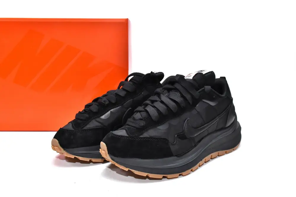 Sacai Sacai x Nike Vaporfly x Nike Vaporfly Black and Gum DD1875-001