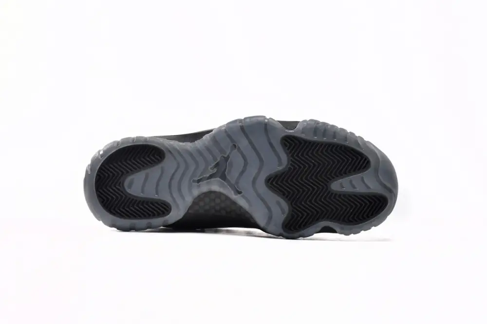 Air Jordan 11  High Retro Cap and Gown 378037-005 