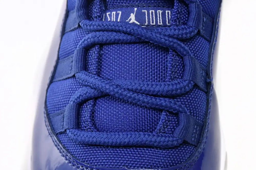 Air Jordan 11 Retro Midnight Blue AT7802-115 