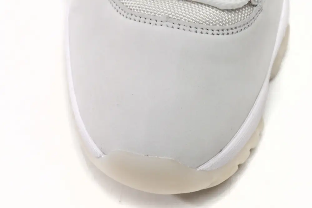 Air Jordan 11 Retro Platinum Tint 378037-016 