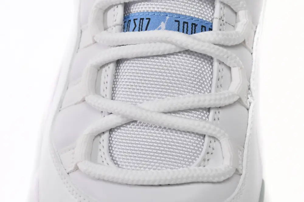 Air AV2187-117 Jordan 11 Retro Low Legend Blue AV2187-117