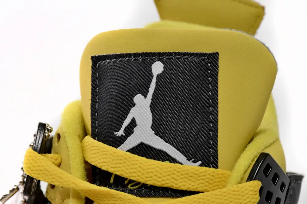 Air Rep Jordan 4 Lightning Jordan 4 Retro Lightning CT8527-700（2021）