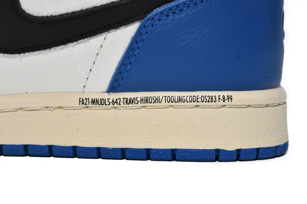 Fragment Replica Jordan 1 Travis Scott x Travis Scott x Air Jordan 1 High OG DH3227-105 (Top Quality)