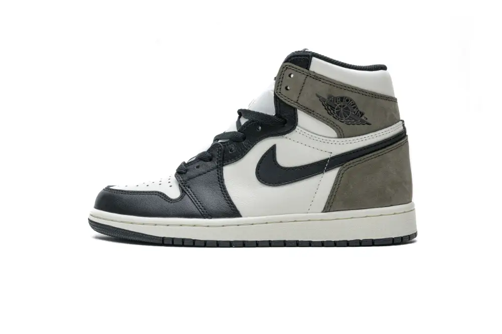 Air Jordan 1 Retro High OG 'Dark Mocha'  555088-105