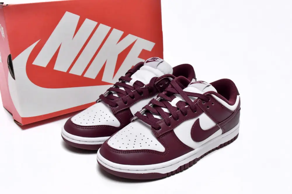 Nike Dunk Low Bordeaux DD1503-108 