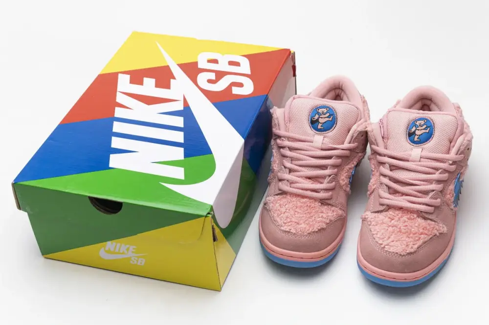 Nike Dunk SB Low Grateful Dead Bears Pink 