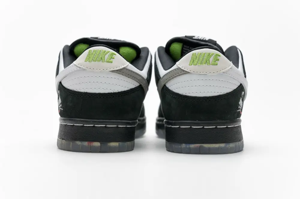 Staple dunk Panda Pigeon x Nike SB Dunk Low “Panda Pigeon” BV1310-013