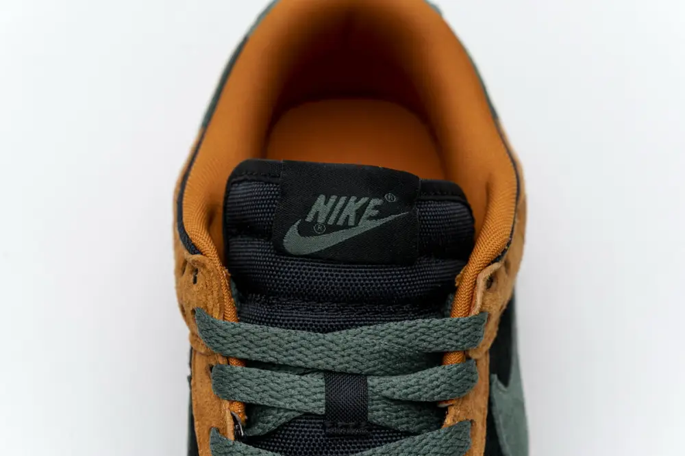 Nike Dunk Low SP “Ceramic” DA1469-001 