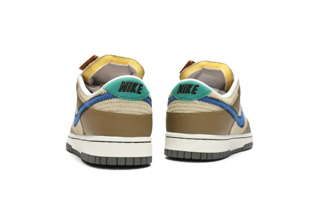 Size x Nike Dunk Low Brown DO6712-200 